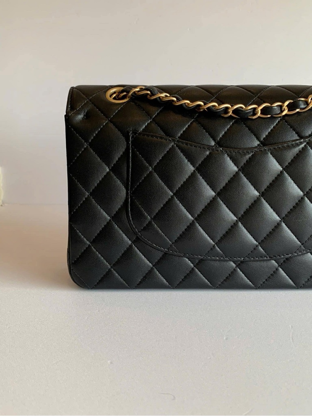 CHANEL Black Quilted Leather  Gold Accents

Classic style! - Picture 6 of 12
